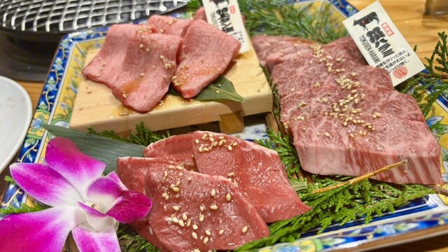 神戸牛焼肉&生タン料理 舌賛 （ZESSAN）のご予約 - 大手町/焼肉 | 食べログ