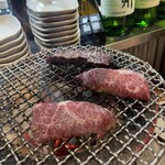 炭火焼肉ホルモンさわいし - 