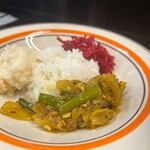 カレー魂 デストロイヤー - 