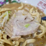 自家製麺 まさき - 豚アップ