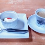 イタリア料理 B-gill - デザートとエスプレッソ。