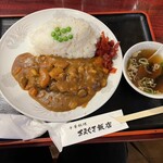 さえぐさ飯店 - 料理写真:カツカレー　大盛り
