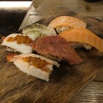 ほぼ上野 オスシマチ - 