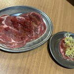 焼肉 一心たん助 - 