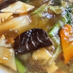 きく屋 - 『五目ラーメン』のあんかけ