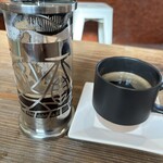 ナポリタン専門店 なぽたん - ホットコーヒー。良い苦味です。