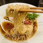 Ramen Afro Beats - 醤油ラーメン麺