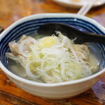 厳選もつ酒場 エビス参 - ●塩もつ煮込み　450円