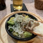 Dining Bar Humming Bird - 