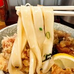 ゆうすけ - 武蔵野うどんっぽい麺