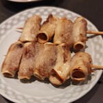 もつ焼き鈴屋 - ワッカ。