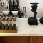 NOMAD COFFEE - 커피를 내려주는 공간