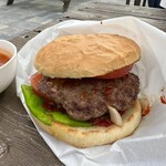 ビンゴバーガー - ビンゴ、トマト＆タマネギ