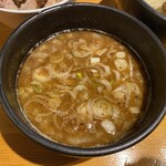 つけ麺 燕武 - つけ汁