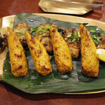 ガネーシュ - オレンジカバブとチキンティッカ あんずチャツネ