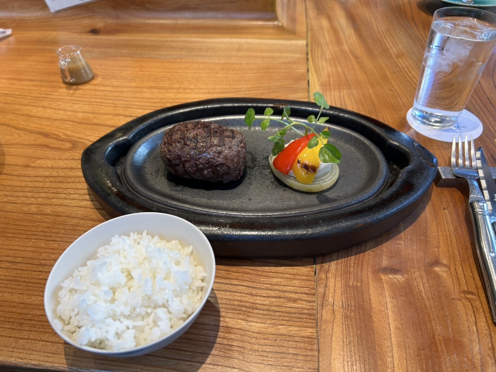 写真 : Beef Junkie （ビーフジャンキー） - 伏見/ハンバーグ | 食べログ