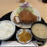 とんかつ 和栗 - 