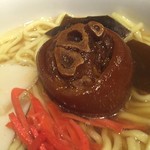 タルマッシュ - テビチそば
