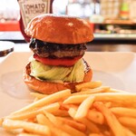 シェイクツリー バーガー＆バー - 