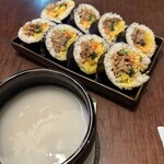 韓国カフェ イヨサンソウル - 大好きなマッコリとキンパ 完璧なメニューです