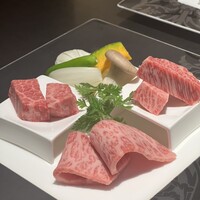 仙台牛焼肉 花牛 - 