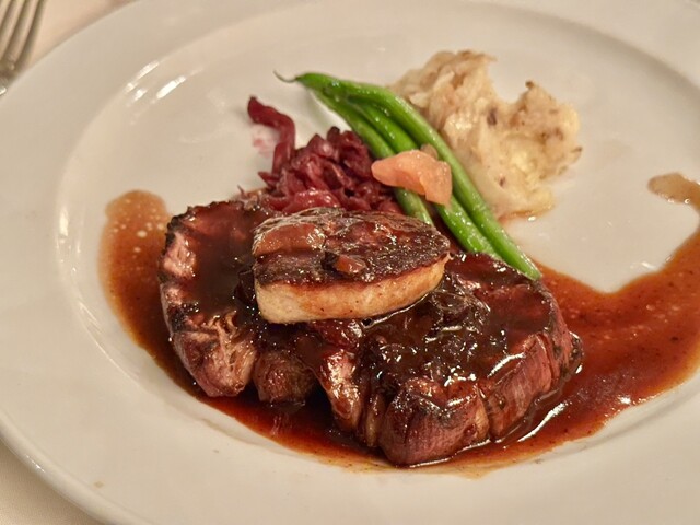 by rockwell3074 : MICHEL'S - カピオラニ公園周辺/フレンチ | 食べログ