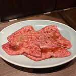 炭火焼肉ホルモン うらら - 