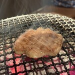 炭火焼肉ホルモン うらら - 