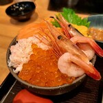 朝市お食事処 山三 道下商店 - 