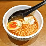 焼鳥と地酒 炭イッカ - 煮干し香る鶏らーめん