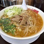 味噌ラーメン 山岡家 苫小牧店 - アップ　もつ