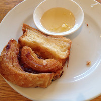 TOOTH TOOTH GARDEN RESTAURANT - 