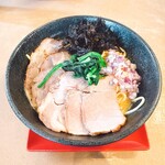 RAMEN ぶろす - 知多ハッピーポークの豚骨醤油