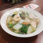 中華屋 KurumA - 海鮮焼きそば