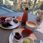 プレミアムクラブ ラウンジ - 