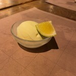 ターンテーブル - 