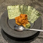 下北六角 - 生雲丹 焼き海苔添え