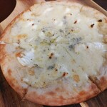 カウチ ポテト - クワトロフォルマッジ