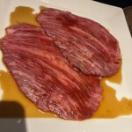 焼肉にくがとう - 