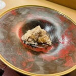 美会 - 揚げた甘鯛の上に小布施の栗の摺り下ろしをトッピング