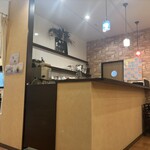 オ・プティ・マタン - 内観