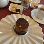 サロン・ド・ロワイヤル - 