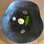 メゾン ケイ - ランチコース 16488円 のマドレーヌ・サレ