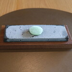 メゾン ケイ - ランチコース 16488円 の青梅のグラニテ