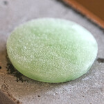 メゾン ケイ - ランチコース 16488円 の青梅のグラニテ