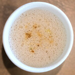 メゾン ケイ - ランチコース 16488円 の椎茸のカプチーノ仕立て