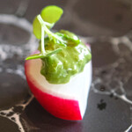 メゾン ケイ - ランチコース 16488円 の二十日大根 ハーブのソース