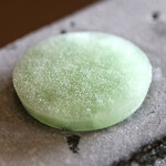 メゾン ケイ - ランチコース 16488円 の青梅のグラニテ