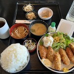 古都 - カキフライ定食 (1,380円)