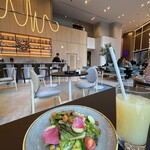 KOMYUNITI YOTEL東京銀座 - 